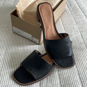 Madewell open toed black leather mules